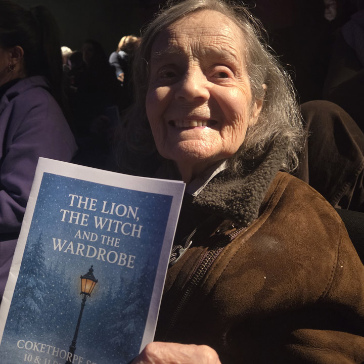 Rosebank Residents Enjoy Theatre Trip To Cokethorpe School